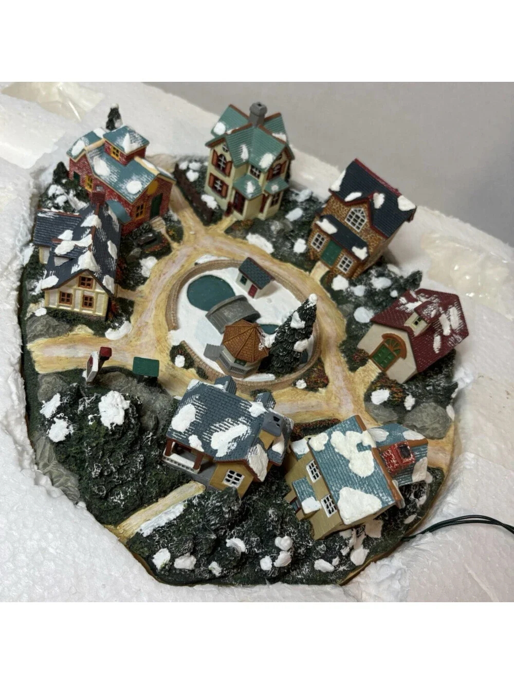 Vintage Simson Giftware Christmas Village Lighted Display Removable Houses